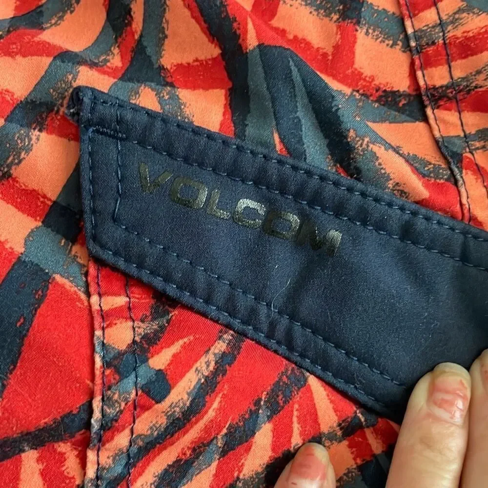 EUC! Volcom Board Shorts Red Black Print - Size 29
